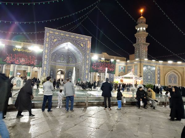 اعزام دانش‌آموزان شهرستان دره شهر به اردوی زیارتی قم