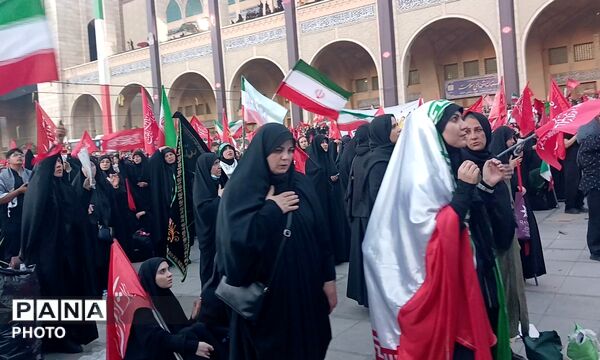 ثبت آخرین نگاه‌ها در میان هیاهوی اشک و دعا 