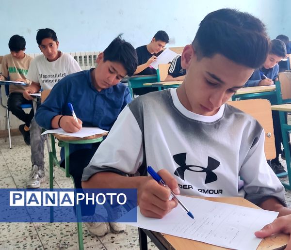 آغاز امتحانات نوبت دوم در دبیرستان ابوریحان ۲