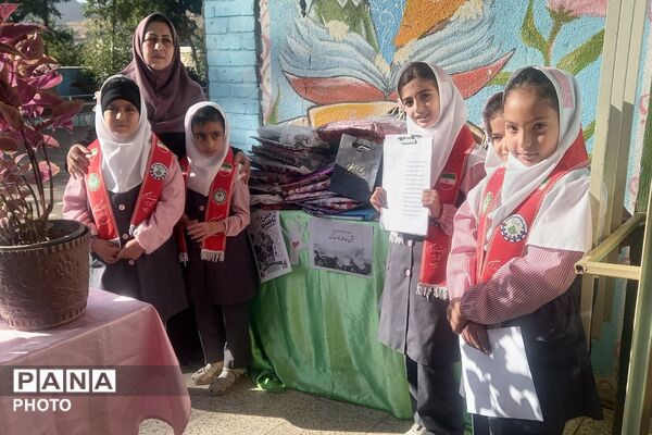  «جشن عاطفه‌ها» در مدارس شهرستان فیروزکوه با هدف ترویج ارزش‌های اخلاقی