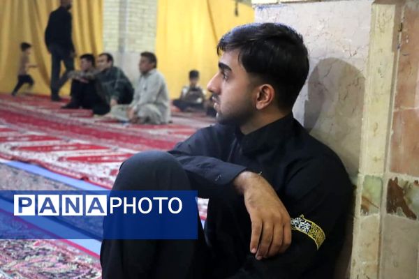 احیاء شب‌های قدر در قلعه‌گنج 