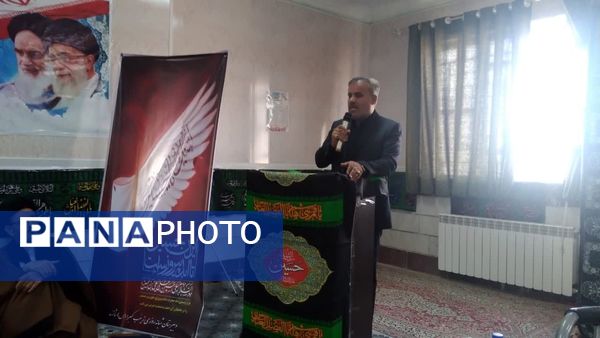 مراسم زیارت عاشورا و درس اخلاق در مدرسه زینب کبری شازند