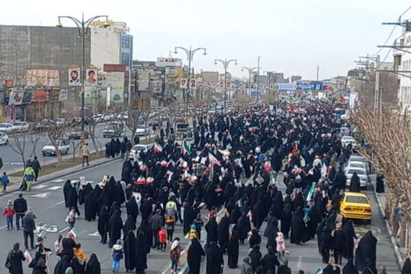 22بهمن در اسلامشهر؛ حماسه‌ای از جنس حضور