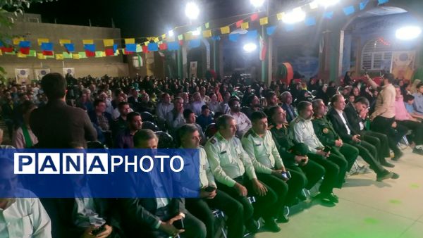 برگزاری یادواره «فرزند آفتاب و کویر» در دبستان شهید بابایی یزد