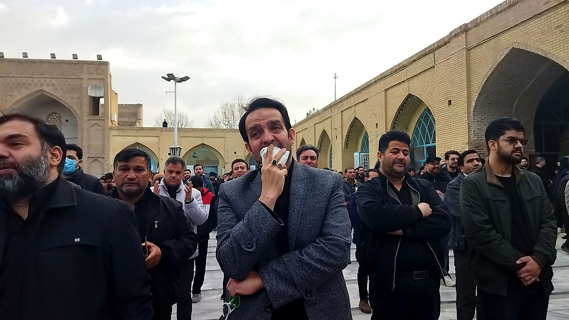 شهر نیشابور مشکی پوش شد-۲