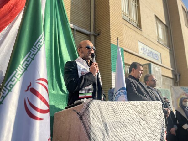 پایان مسیر عاشقی با بدرقه پیکر شهید گمنام