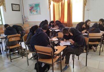 برگزاری مرحله نیمه نهایی هجدهمین دوره  لیگ بین المللی پایا در دبیرستان فرهنگ ناحیه۳