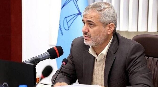 ورود افراد فاقد صلاحیت به وکالت، اعتماد عمومی را خدشه‌دار می‌کند
