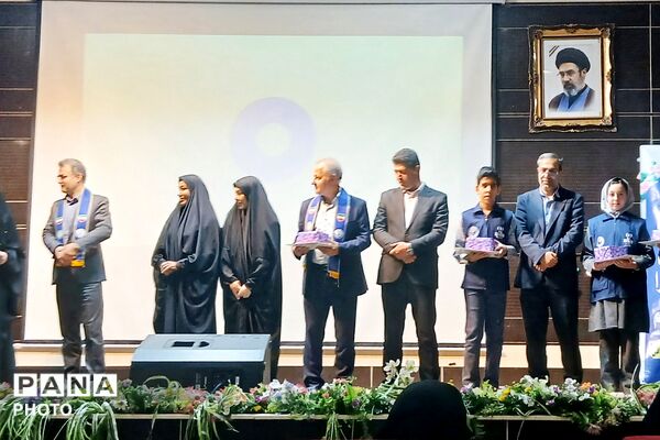 گردهمایی بزرگ خبرنگاران دانش آموز پانا در شهرستان شهریار و تجلیل از فعالان این عرصه