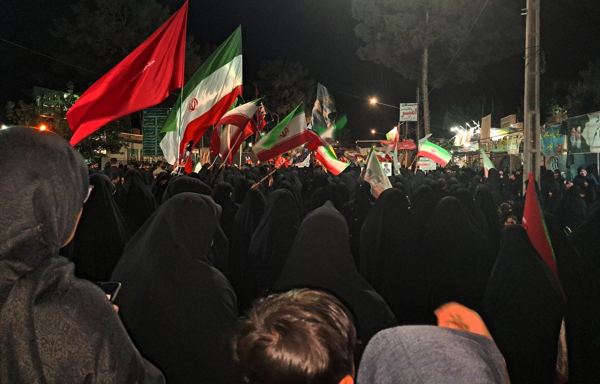 تبلورِ شعور و شورِ حسینی در تجمعات شبانه کاشمر