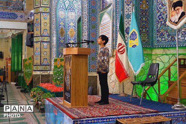 اقامه نماز جمعه ورامین در مسجد صاحب‌الزمان(عج)