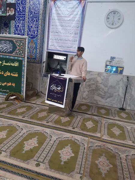 حضور دانش‌آموزان و برپایی میز خدمت در نماز جمعه این هفته آشخانه 