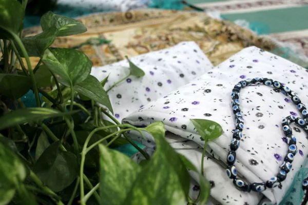 شمیم عطر نماز در مدارس گلوگاه 