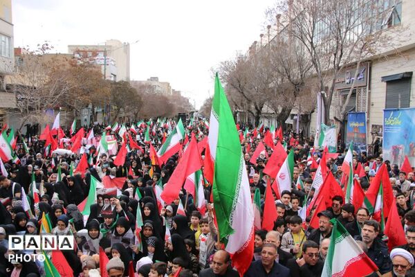 اجتماع بزرگ نوجوانان تبریزی شجره طیبه