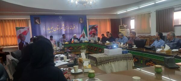 تقدیر از دانش‌آموز خبرنگار پانا در جویبار 