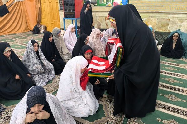 بازدید مسئولان از روند برگزاری اعتکاف دانش‌آموزی؛ تأکید بر تقویت برنامه‌های تربیتی