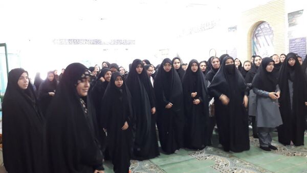یادواره شهدای دانش‌آموزی در مدارس پسرانه و دخترانه اقلید  