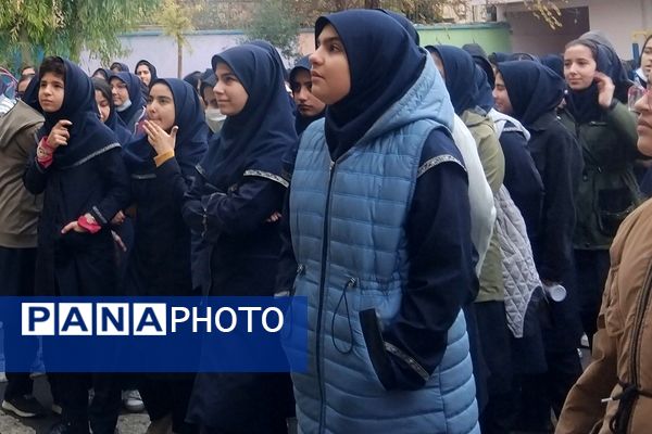 هفته پژوهش در ناحیه دو شهرری 