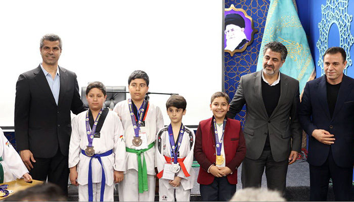 رقابت 273 تکواندوکار در مسابقات قرآنی به میزبانی قم/ تلاوت دانش‌آموزان هوگوپوش 