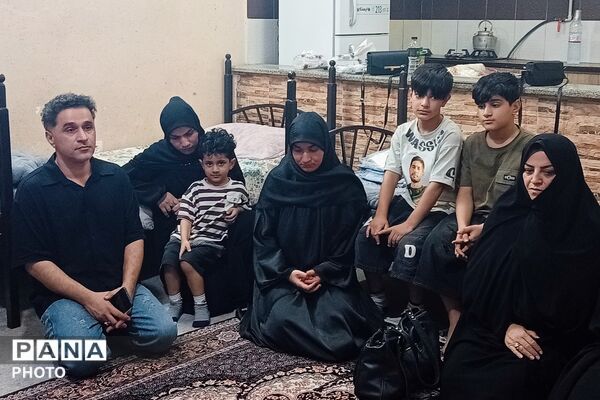 آیین قرعه‌کشی رقابت‌های ورزشی و تجدید میثاق با خانواده شهید محمود نجفی در شیراز