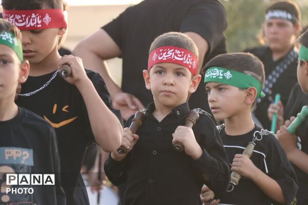حضور دانش آموزان بخش بهمن ابرکوه در هیئت‌های عزاداری