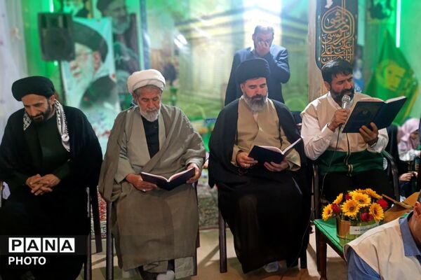 گرامیداشت دهه کرامت بر مزار شهدای جنگ رمضان 
