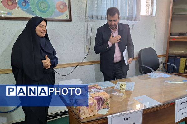 دوره توانمندسازی مسئولان فرهنگی بسیج طرح شهید همدانی در شیراز