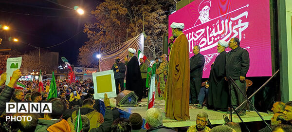 سوگواری مردم بجنورد در هفتین  شب شهادت امام شهیدشان