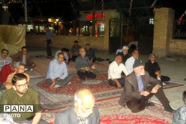 سوگِ غربتِ جوادالائمه (ع)؛ دل‌های شکسته در شبی آکنده از اشک به هم رسیدند