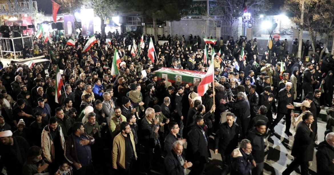 تشییع پیکر شهید سجاد باتقوا در تربت جام