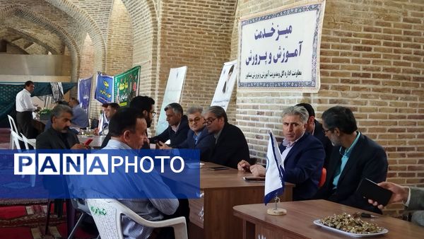 گذری بر میز خدمت اداره آموزش و پرورش نیشابور در نماز جمعه این هفته 