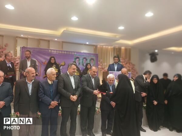 همایش گرامیداشت مقام معلم در فریدونکنار