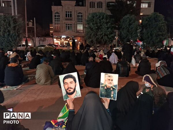 مراسم احیا در اولین شب قدر و هشتمین شب مراسم شهادت ایت الله خامنه ای 