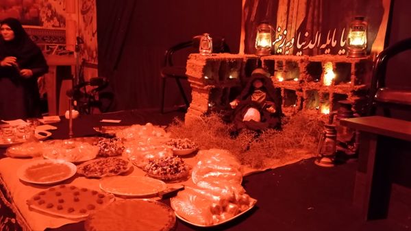 سومین شب عزاداری سیدالشهدا (ع) در فرح‌آباد کاشمر