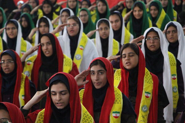 همایش یاور وطن به همت سازمان دانش‌آموزی یزد