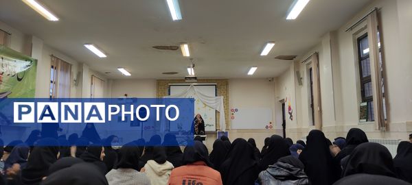 لحظات به یاد ماندنی افطار این‌بار در آموزشگاه فدک شهرستان بن 