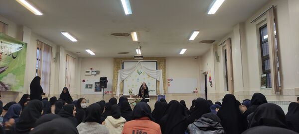 لحظات به یاد ماندنی افطار این‌بار در آموزشگاه فدک شهرستان بن 