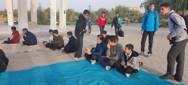 زیارت عاشورا و غبار روبی مزار شهدای گمنام نیشابور