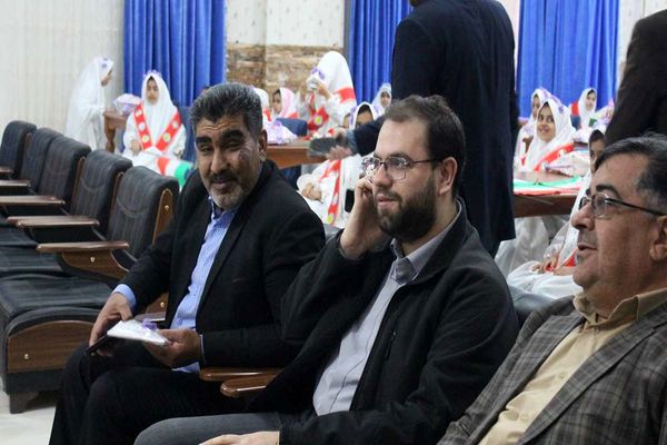 حضور رئیس سازمان دانش آموزی کشور در جشن تکلیف دختران مدرسه هوانیروز