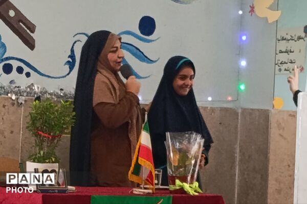 جشن میلاد حضرت زینب(س) در دبستان حضرت معصومه(س)