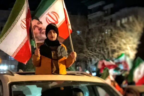 وقتی دفاع از میهن سن و سال نمیشناسد