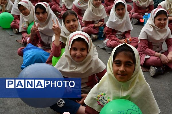 برگزاری مراسم هفته زمین پاک در بهارستان‌دو