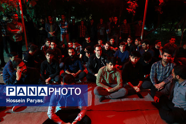 مراسم عزاداری شهادت خادم الرضا(ع) آیت‌الله سید ابراهیم رئیسی و همراهشان در مرکز آموزش عالی شهدای مکه