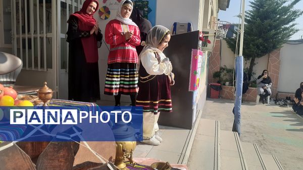 جشن هفته مازندران در دبیرستان نجم قائمشهر