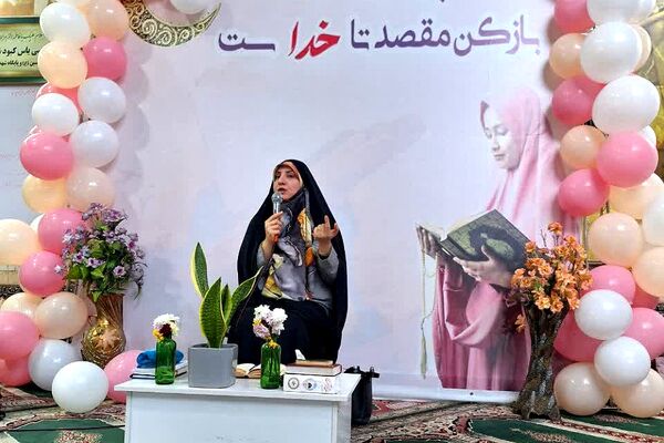 اعتکاف دختران شهرستان ورامین