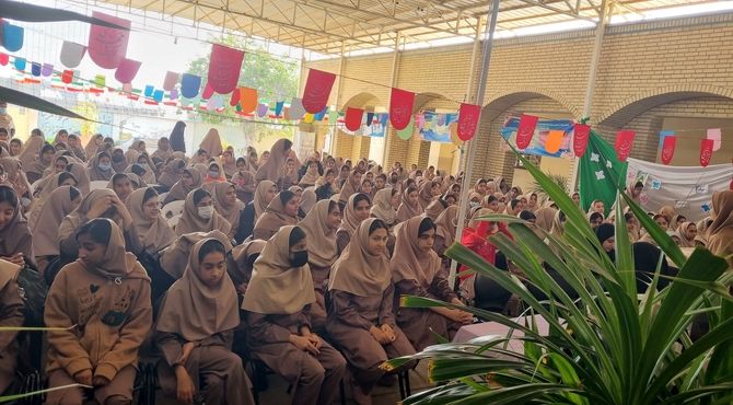 جشن نیمه‌شعبان با عطر انتظار در دبیرستان نمونه دولتی حضرت خدیجه(س) قشم