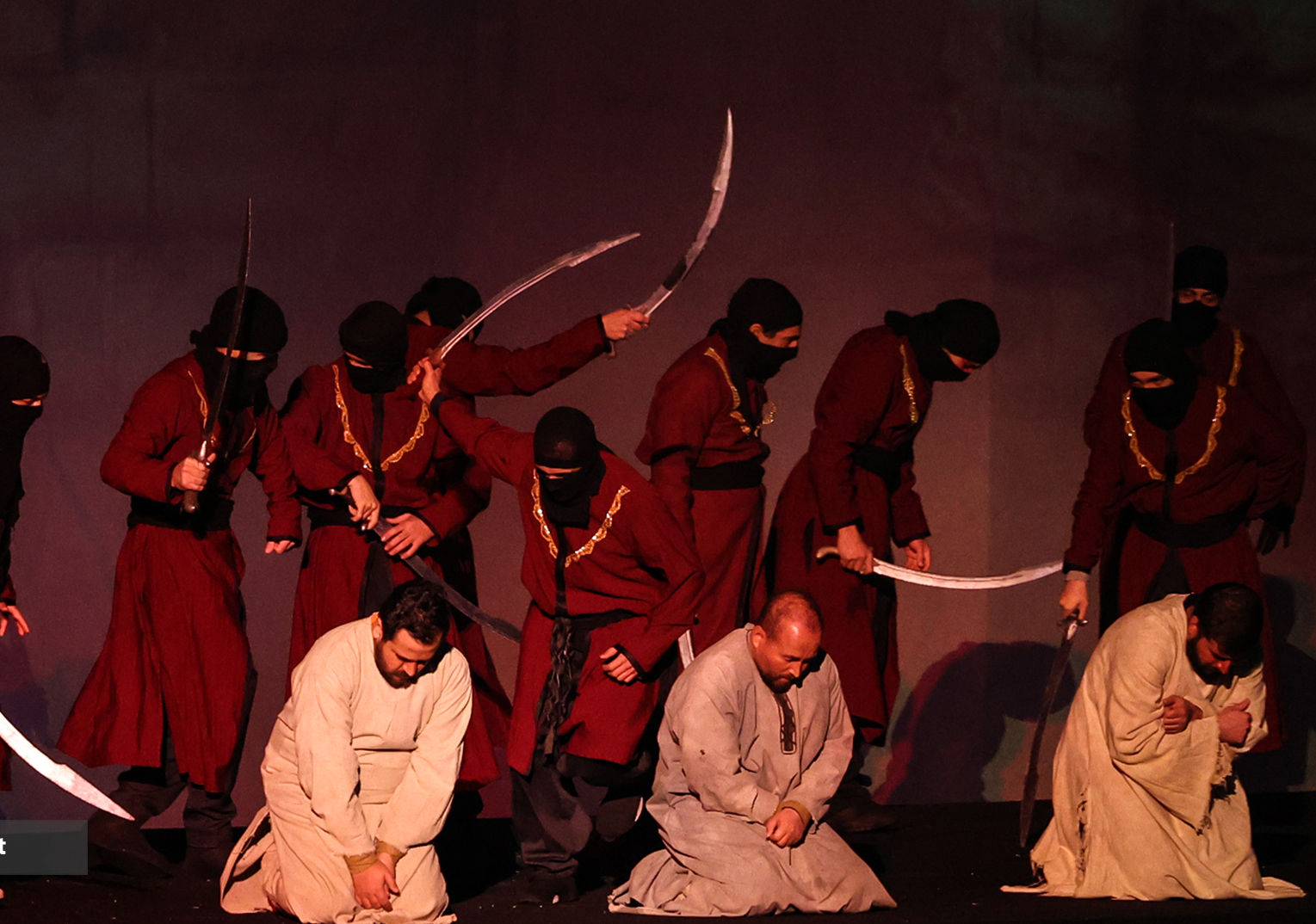 از ترافیک تا هنر؛ شبی متفاوت در میدان امام خمینی (ره)