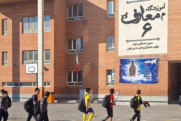 دانش آموزان شیرازی جنایات اسرائیل را محکوم کردند