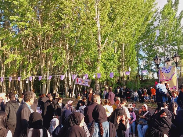 جشنواره ریواس در کوهسرخ