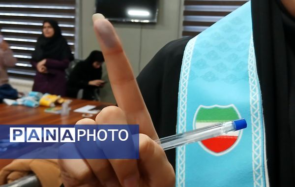 انتخابات مرحله استانی مجامع دانش‌آموزان دختر در همدان 